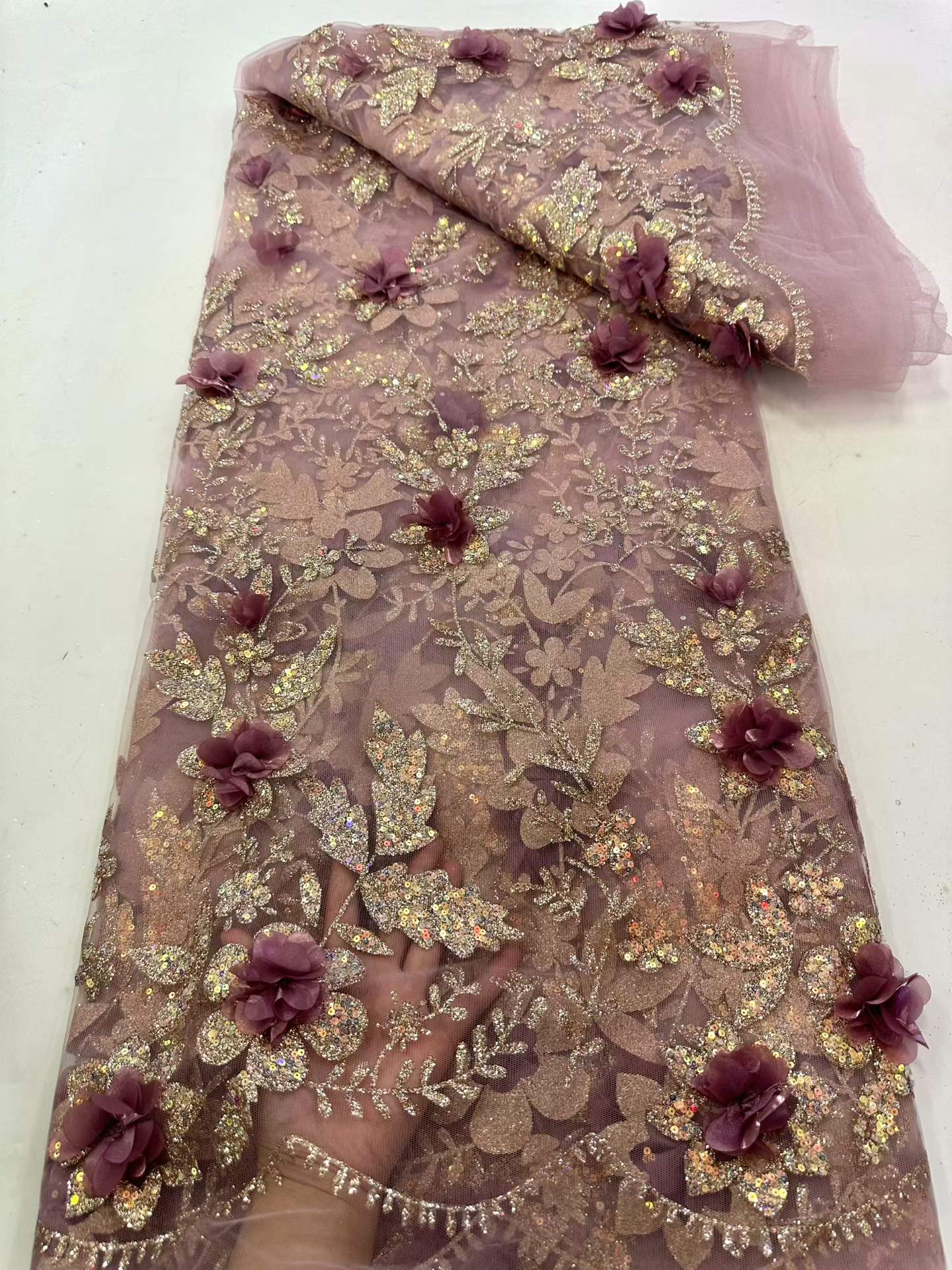 قماش دانتيل أفريقي مطرز بالترت - مراجعة Glitter Tablecloth وسعره